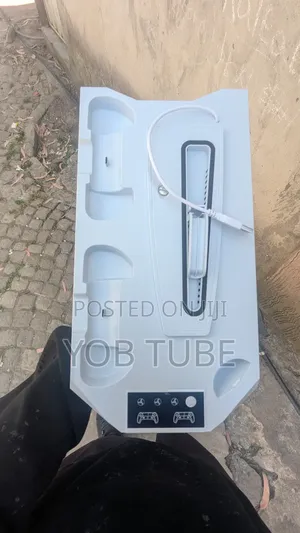 Ps5 Charger and Mount