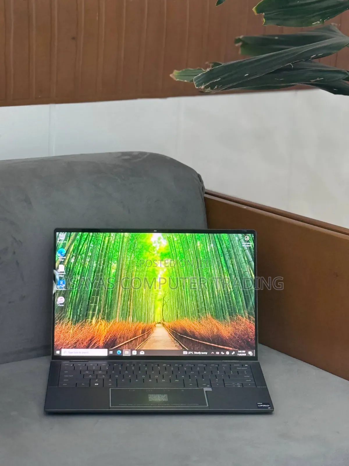 New Laptop Dell Latitude 9440 16GB Intel Core I7 SSD 512GB