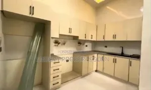 Furnished 5bdrm House in Bole for sale