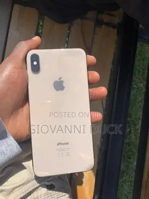Apple iPhone XS Max 64 GB Gold