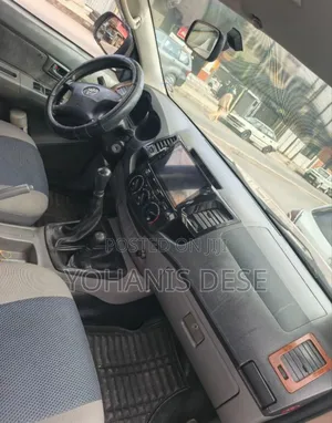 Toyota Hilux 2010 Brown