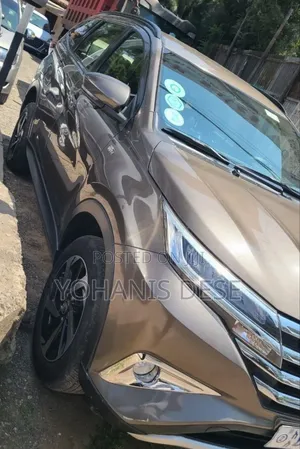 Photo - Toyota Rush 2021 Brown