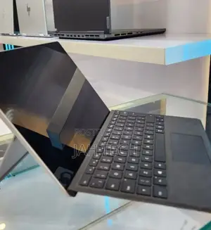 New Laptop Microsoft Surface 16GB Intel Core I5 SSD 256GB