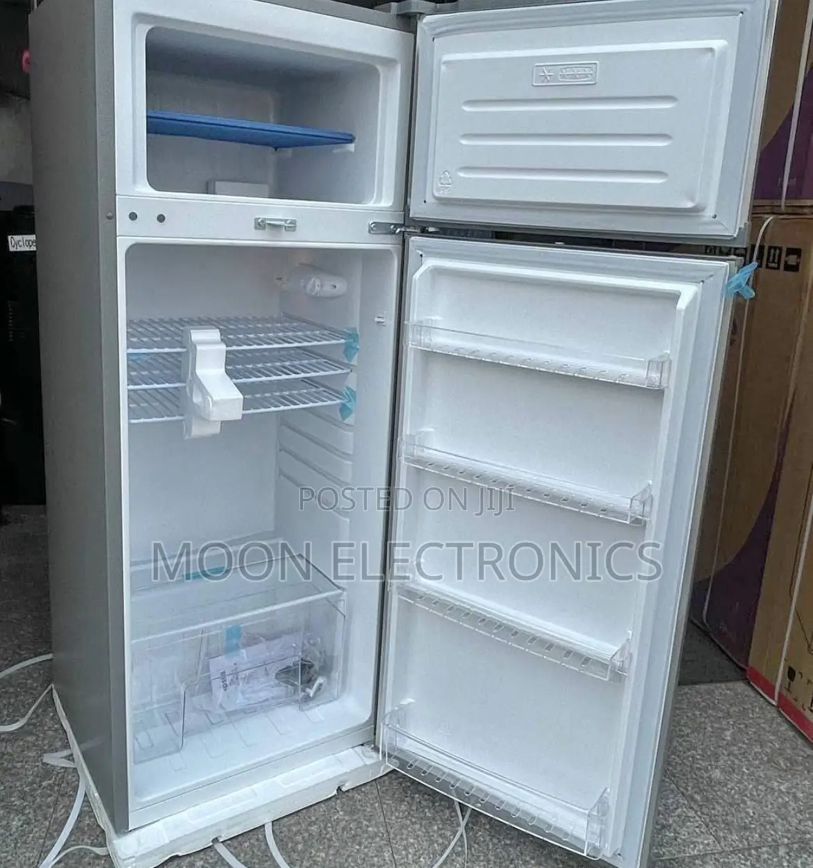  Boss 350 L Refrigerator – Spacious, Smart Reliable Cooling!