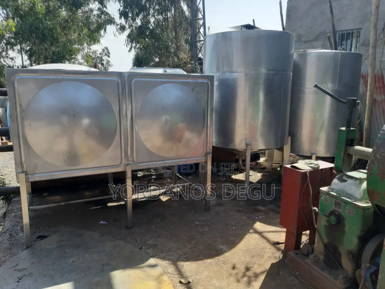 Stainless Steel Retangular Around Tank