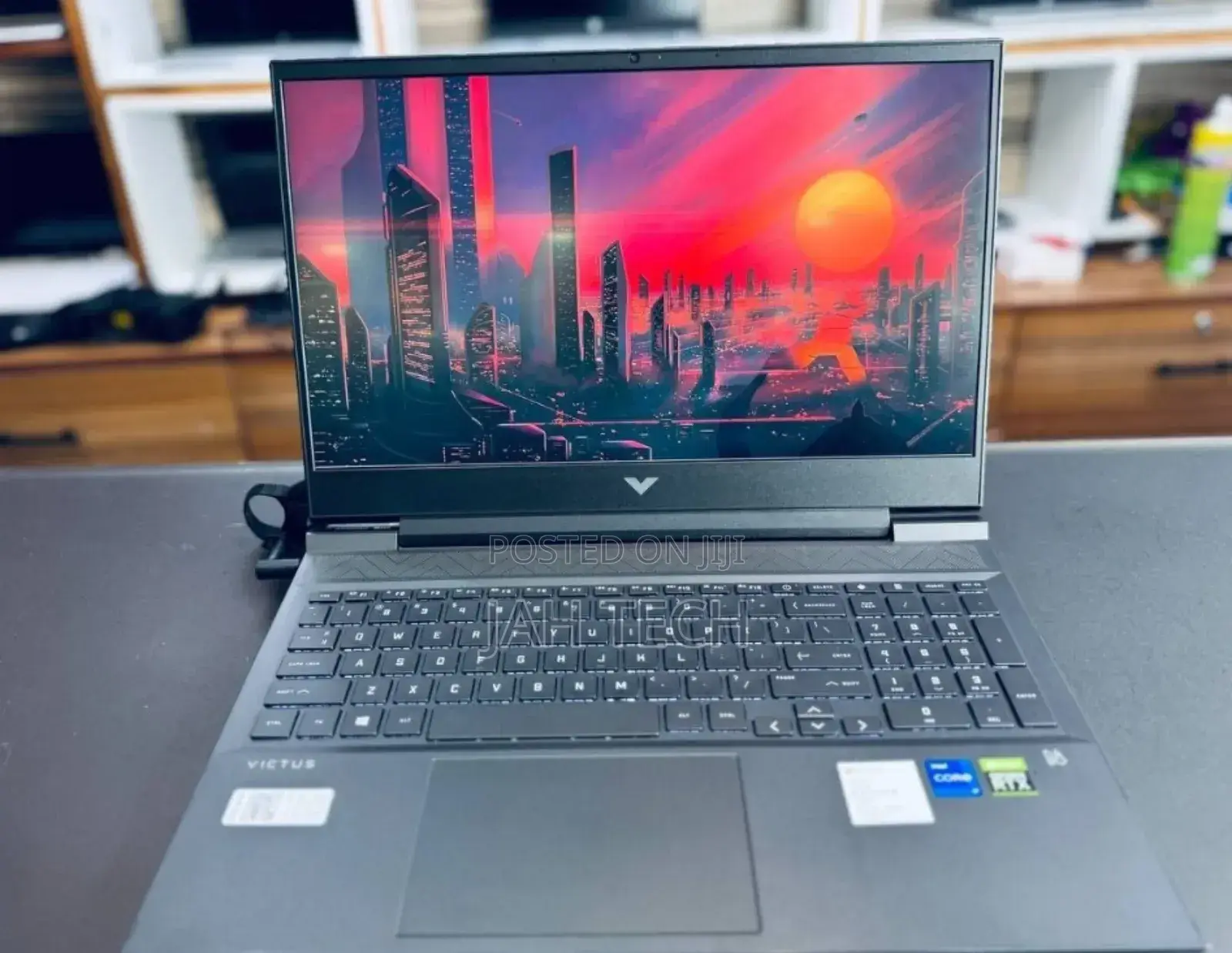 New Laptop HP Victus 16 16GB Intel Core I7 SSD 512GB