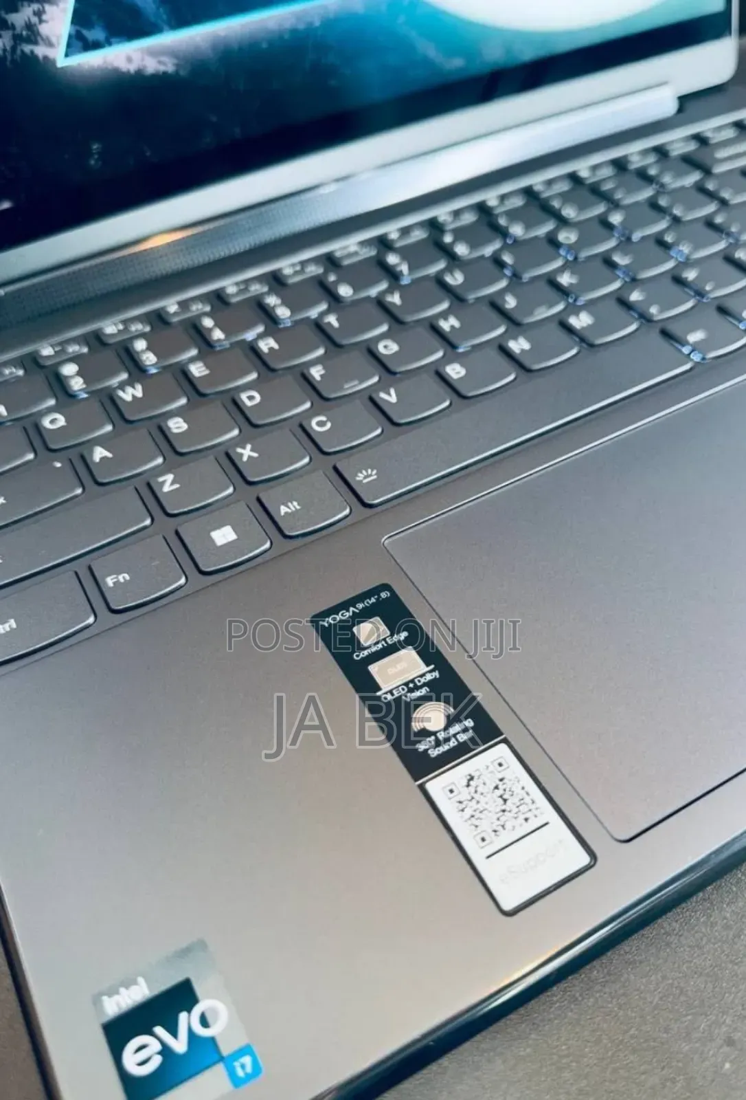 New Laptop Lenovo Yoga 9i 16GB Intel Core I7 SSD 512GB