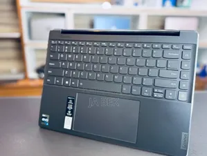 New Laptop Lenovo Yoga 9i 16GB Intel Core I7 SSD 512GB