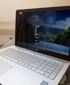 New Laptop HP Pavilion 15 8GB Intel Core I7 HDD 1T