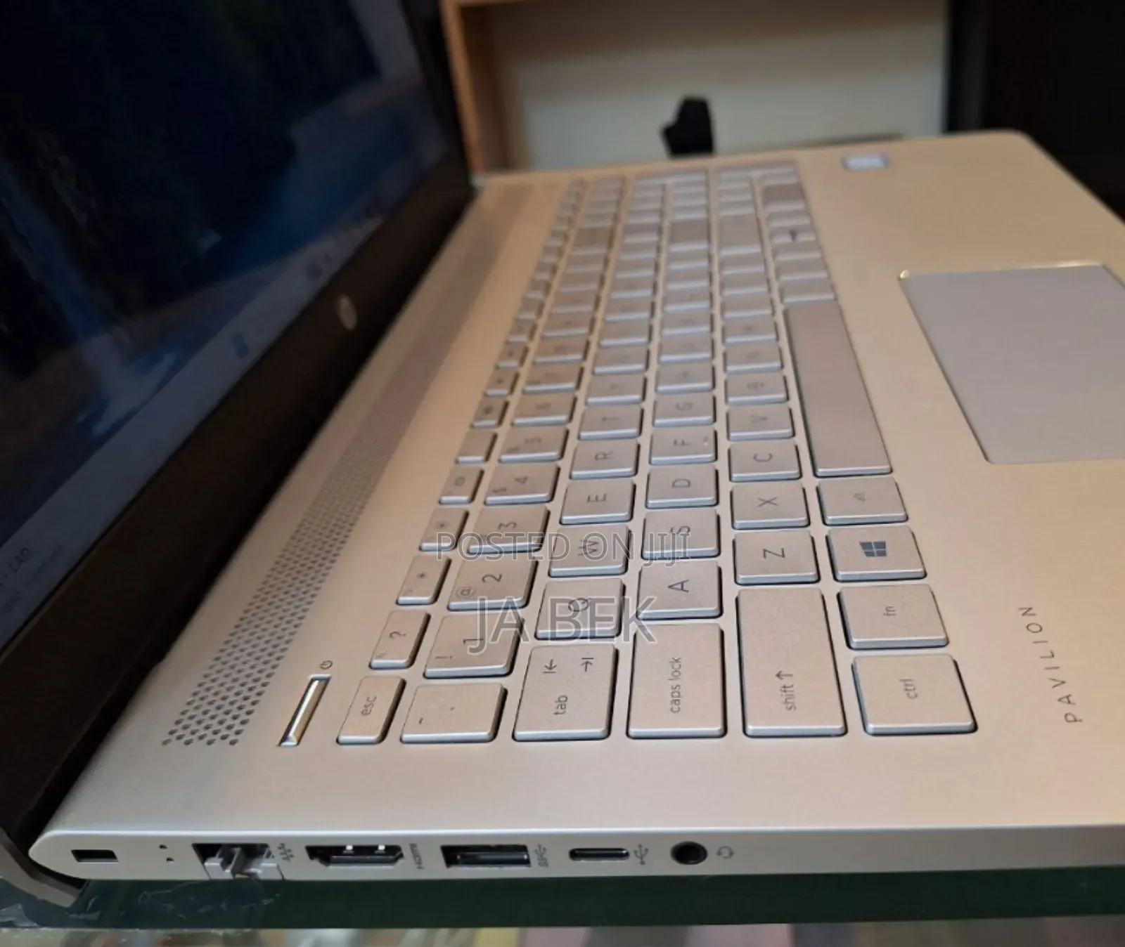 New Laptop HP Pavilion 15 8GB Intel Core I7 HDD 1T