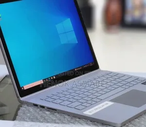 Photo - New Laptop Microsoft Surface 16GB Intel Core I7 SSD 256GB