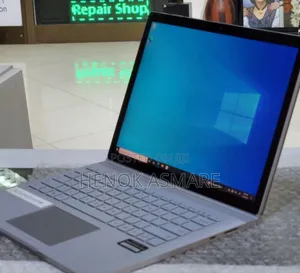 New Laptop Microsoft Surface 16GB Intel Core I7 SSD 256GB