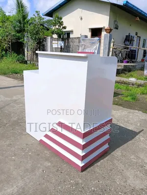 Photo - Reception Table 120cm for Your Office Need Quality Material