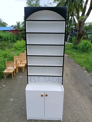 Shelves With Different Size and Design ሼልፎች በተለያዩ ዲዛይን ለቡቲክ, ለ Office