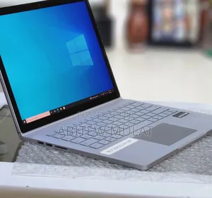 New Laptop Microsoft Surface Book 3 16GB Intel Core I7 SSD 256GB