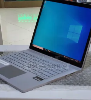 New Laptop Microsoft Surface Book 3 16GB Intel Core I7 SSD 256GB