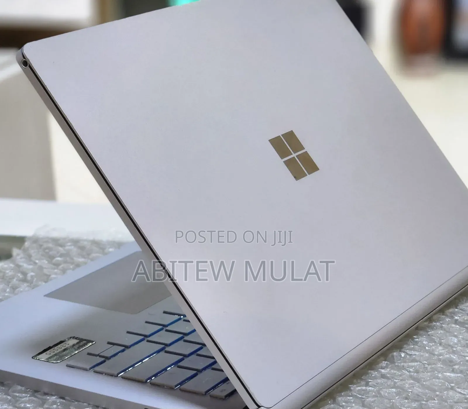 New Laptop Microsoft Surface Book 3 16GB Intel Core I7 SSD 256GB