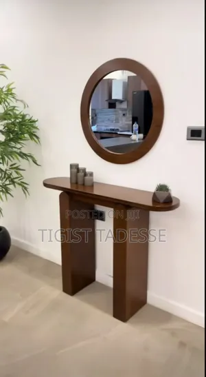 Photo - Console Table 120cm Made of Oak HDF