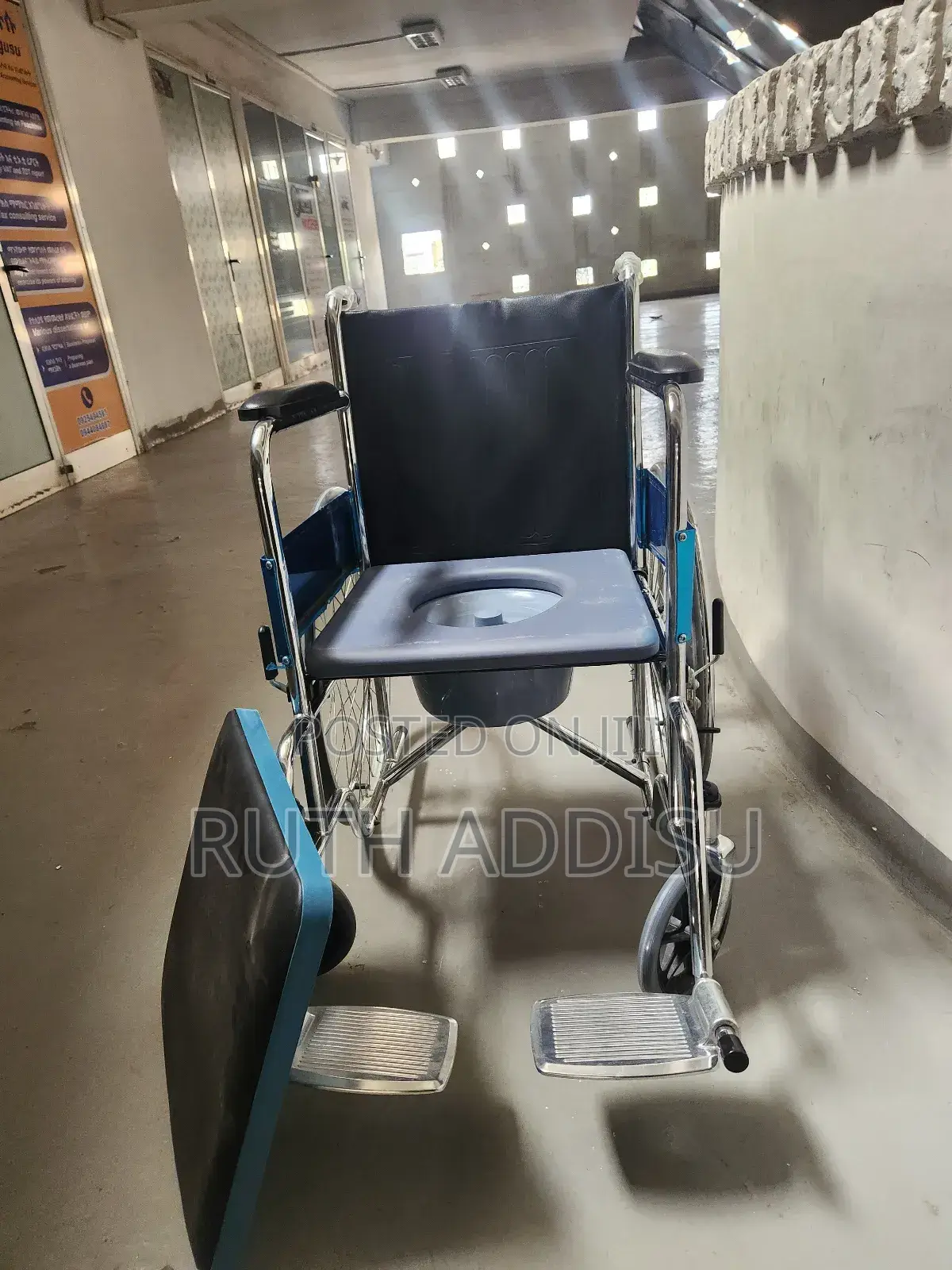 Commode Wheelchair丸及toilet Wheelchair者或commode Wheelchair蝨你poty Wheelc