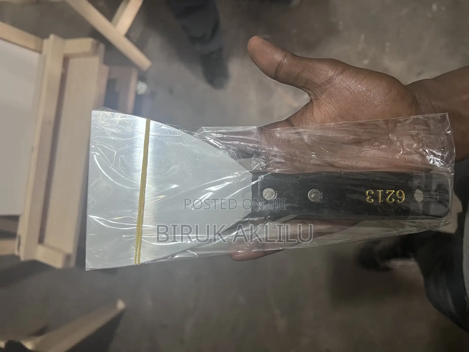 Scraper Tool For Painting