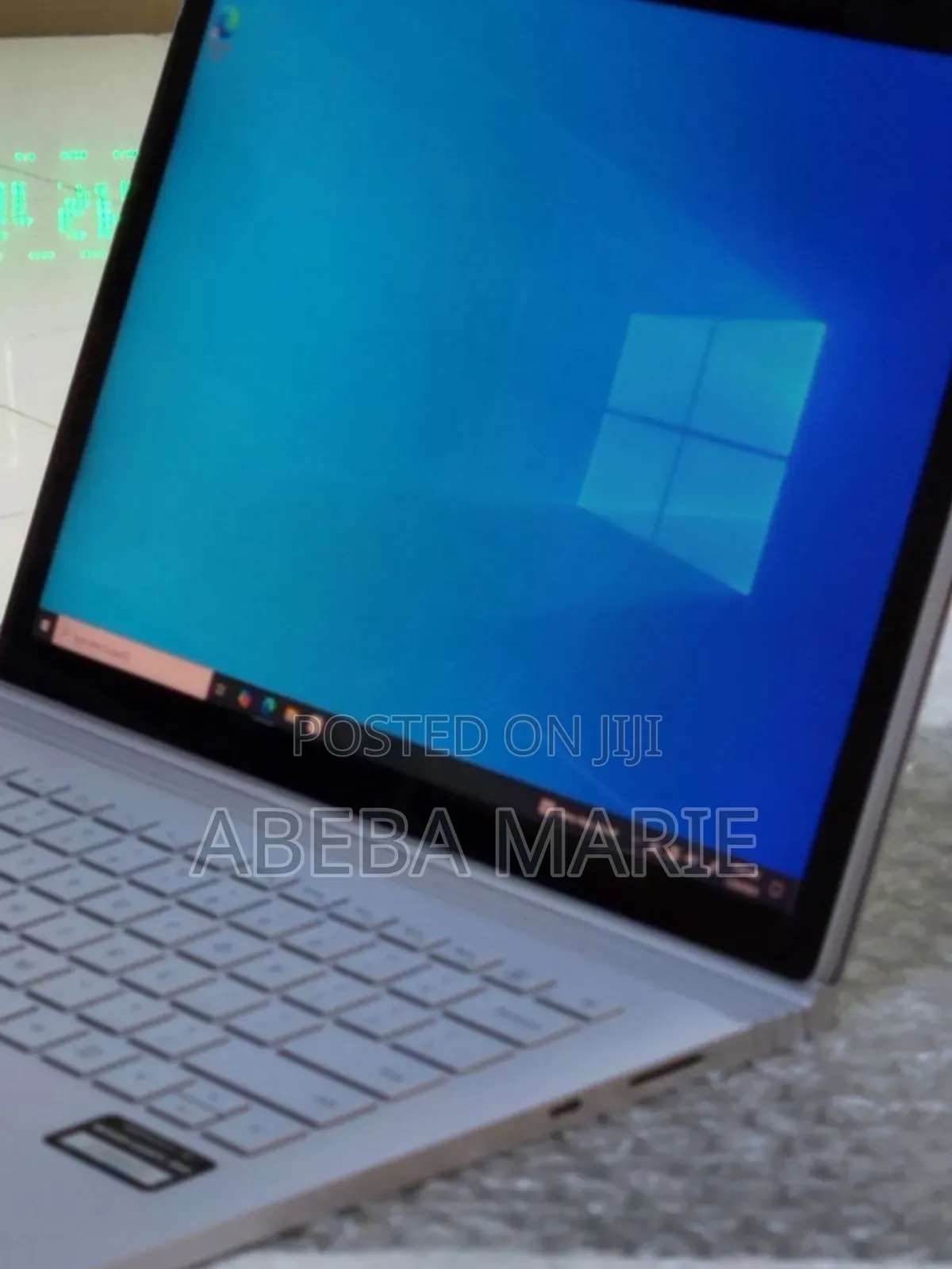 New Laptop Microsoft Surface Book 3 16GB Intel Core I7 SSD 256GB