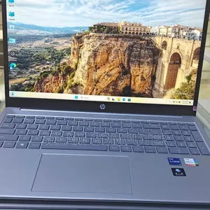 New Laptop HP Stream Notebook 16GB Intel Core I7 SSD 1T