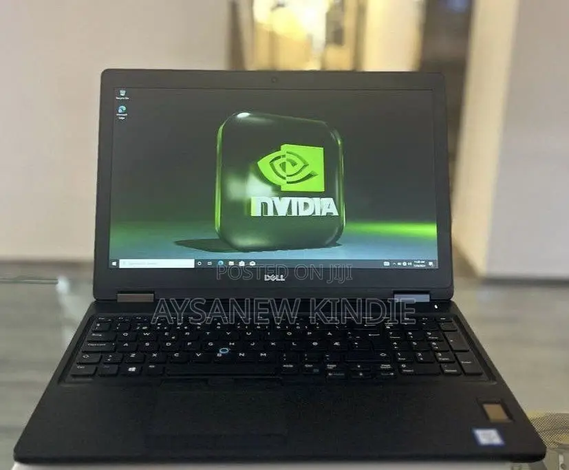 New Laptop Dell Latitude 5580 8GB Intel Core I5 SSD 256GB