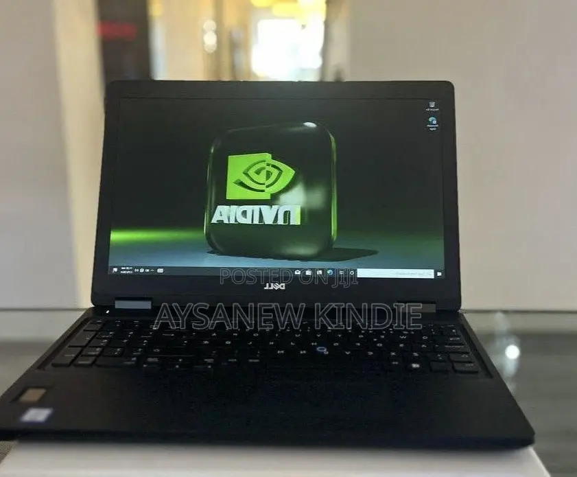 New Laptop Dell Latitude 5580 8GB Intel Core I5 SSD 256GB