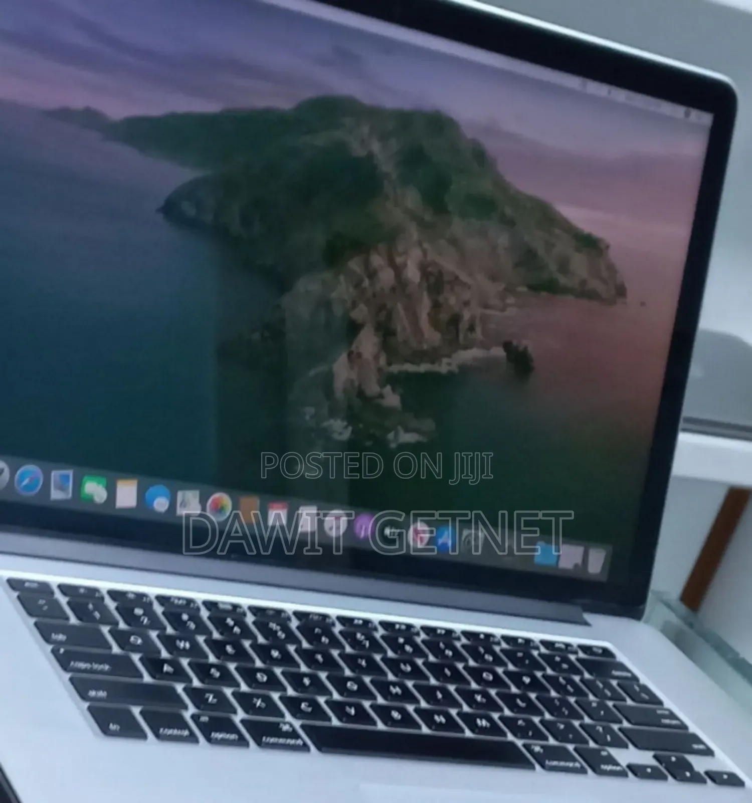 New Laptop Apple MacBook 8GB Intel Core I7 SSD 256GB