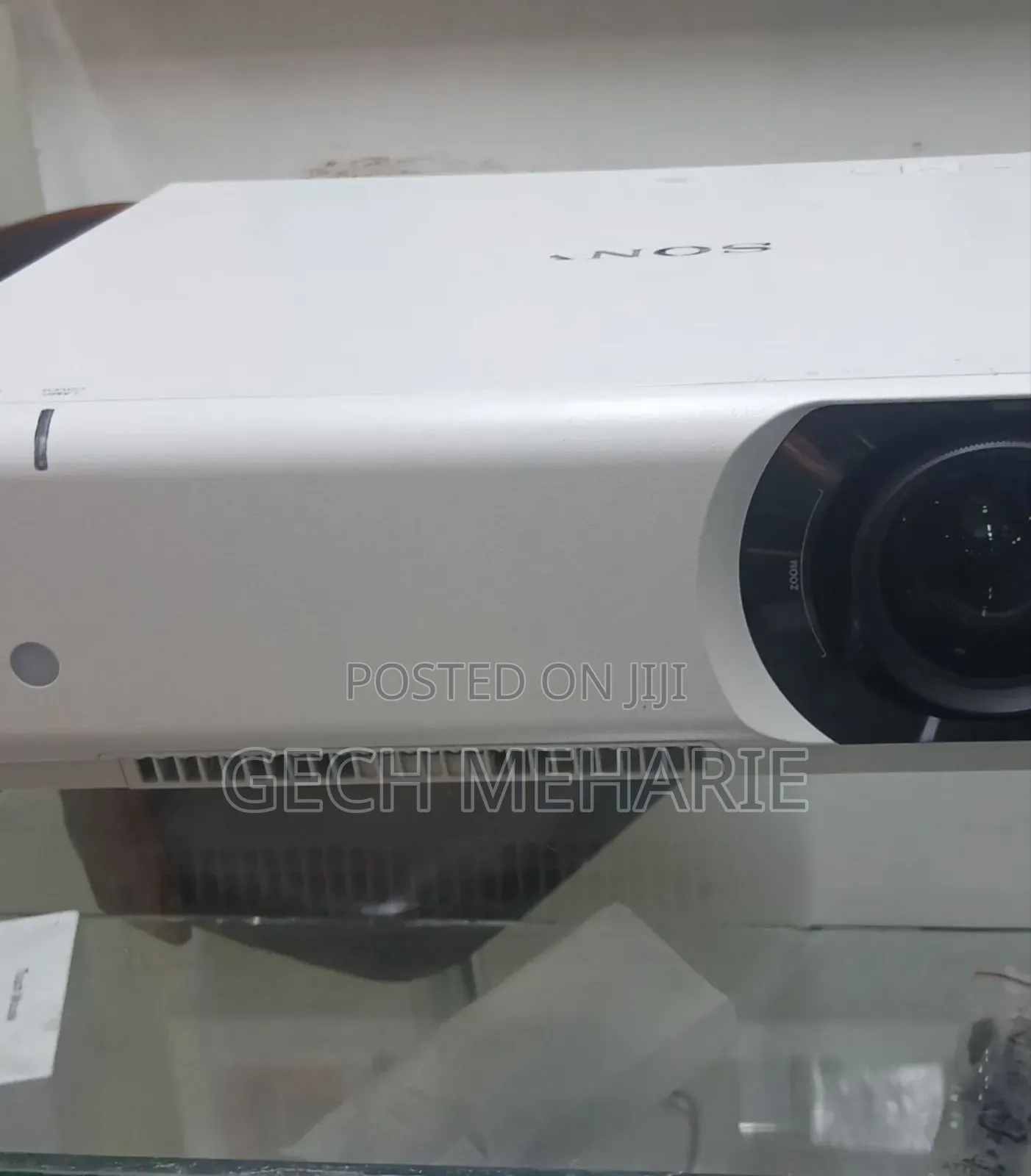 Home Cinema Projector Sony VPL-Ch350 Model Highlights Brightness Of