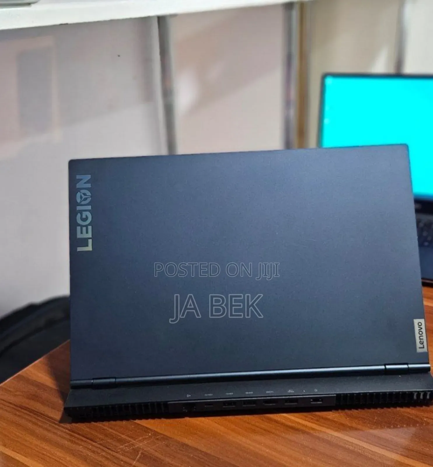 New Laptop Lenovo Legion 5 16GB AMD Ryzen 5 SSD 512GB
