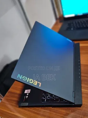 New Laptop Lenovo Legion 5 16GB AMD Ryzen 5 SSD 512GB