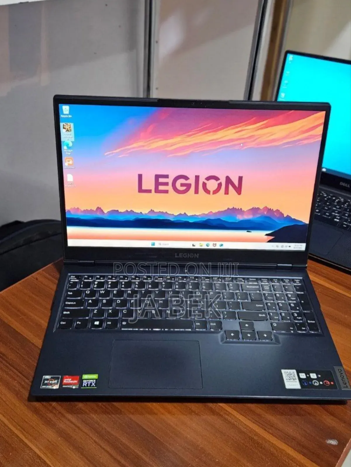 New Laptop Lenovo Legion 5 16GB AMD Ryzen 5 SSD 512GB