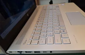 New Laptop HP Pavilion 15 8GB Intel Core I7 HDD 1T