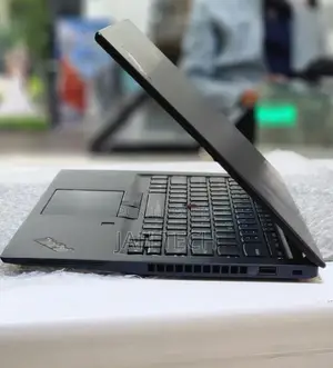 New Laptop Lenovo ThinkPad T495s 16GB AMD Ryzen 7 SSD 512GB