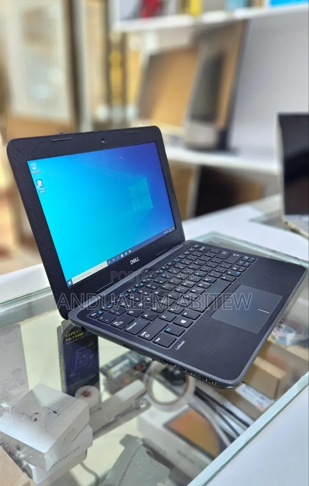 New Laptop Dell Latitude 3180 8GB Intel Core 2 Quad SSD 128GB