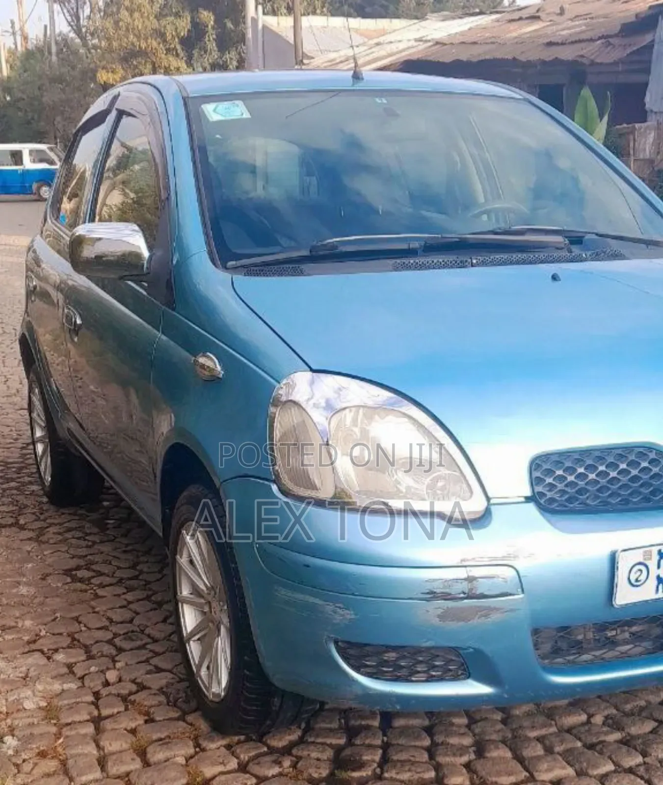 Toyota Vitz 2002 Blue