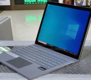 New Laptop Microsoft Surface Book 3 16GB Intel Core I7 SSD 256GB