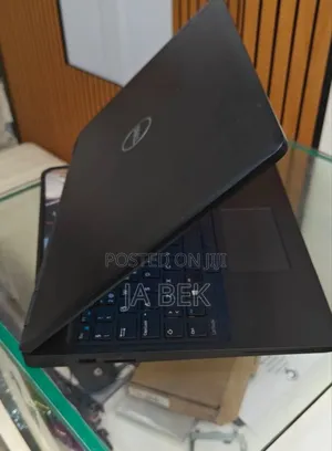 New Laptop Dell Latitude 5580 8GB Intel Core I5 SSD 256GB