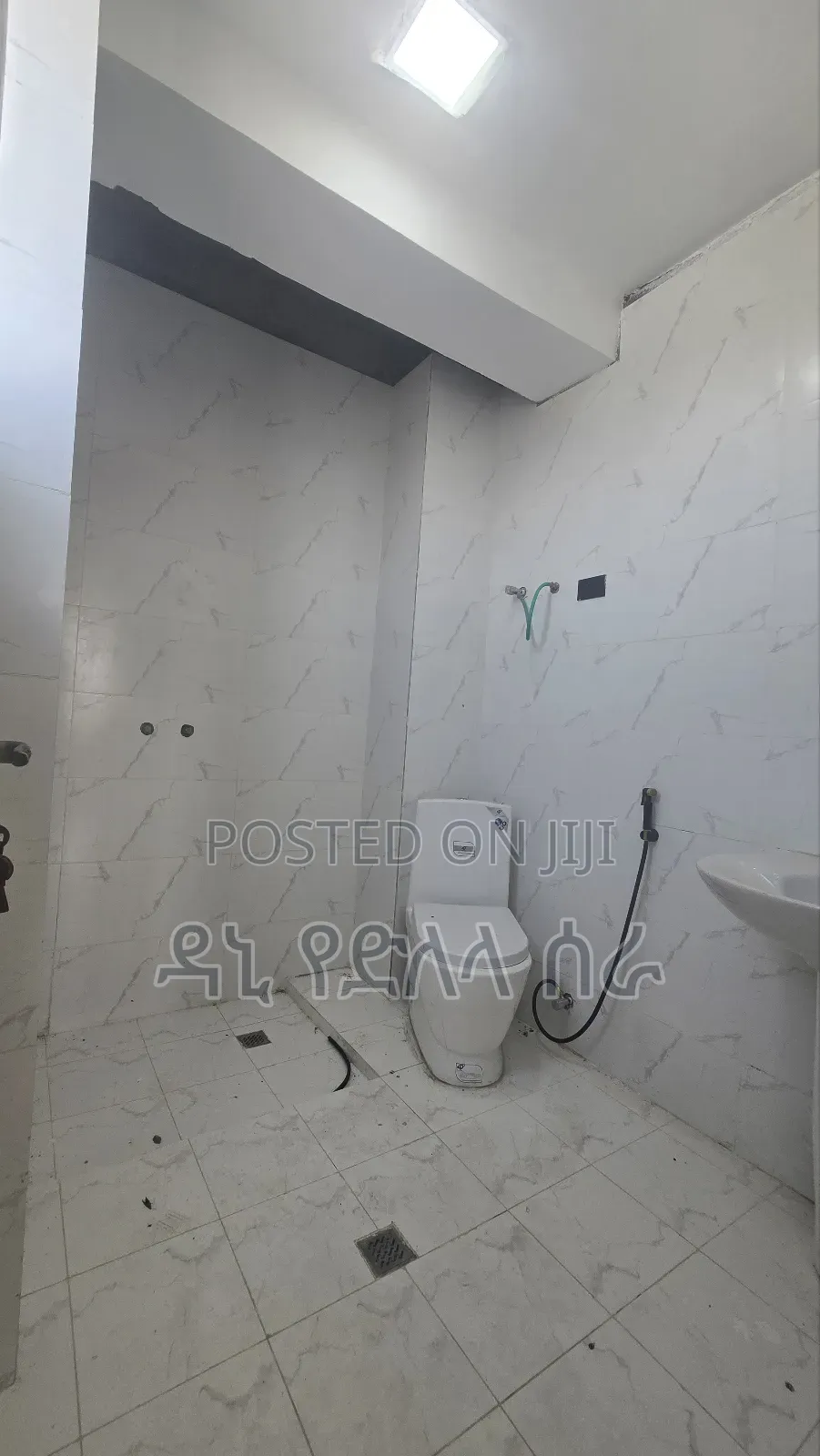 Furnished 3bdrm Condo in ቦሌ በሻሌ, Bole for sale