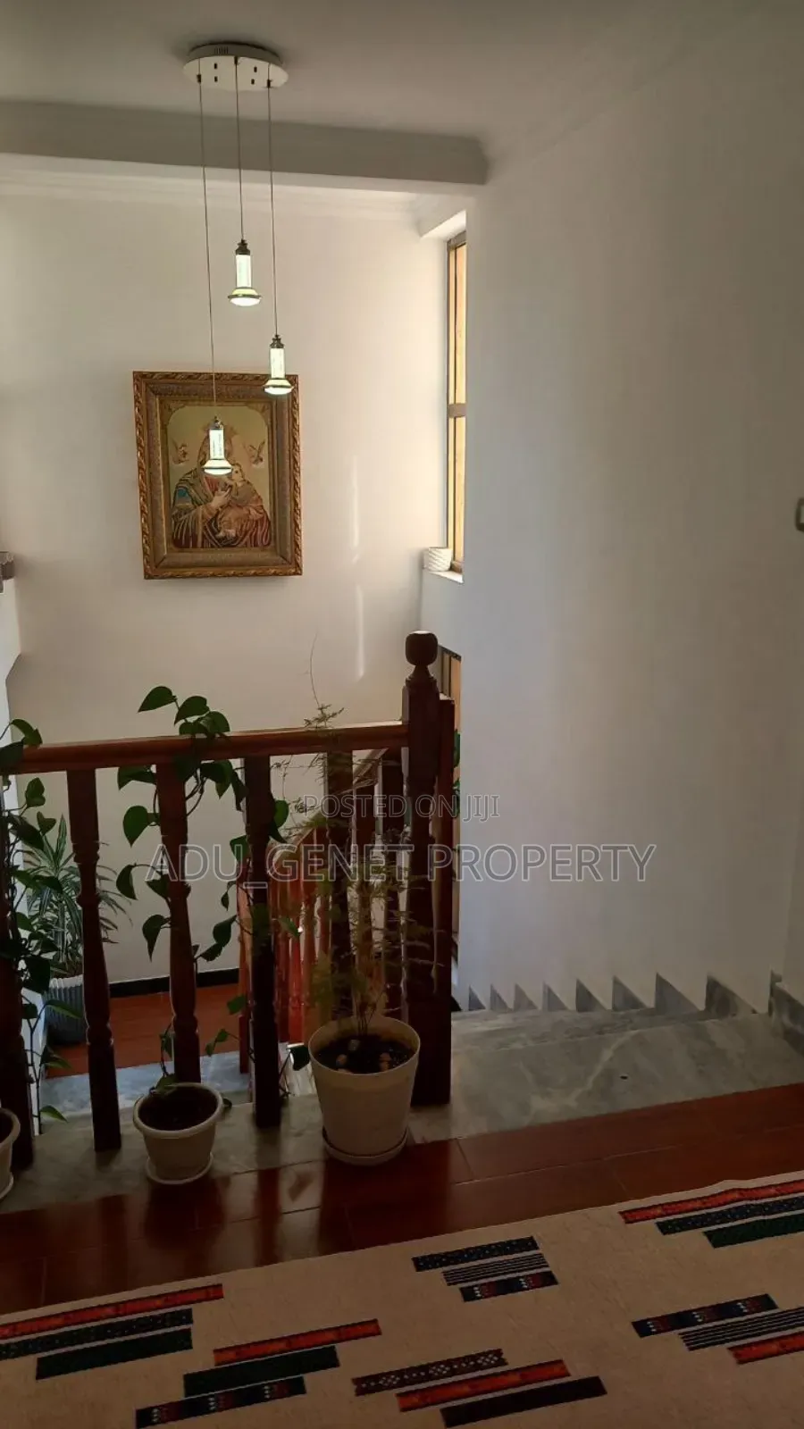 Furnished 5bdrm Condo in አያት, Yeka for sale