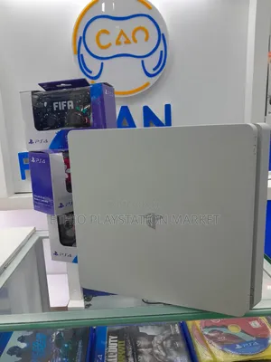 Photo - Playstation 4slim የፈለጋችሁትን ጌም መጫን የሚቻል