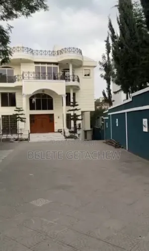 Bisrate Gabriel, G+2 Compound for Sale 1000sqm