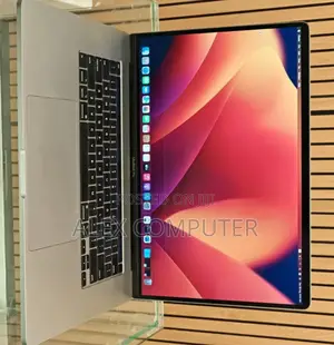 New Laptop Apple MacBook Pro 2019 16GB Intel Core I7 SSD 512GB