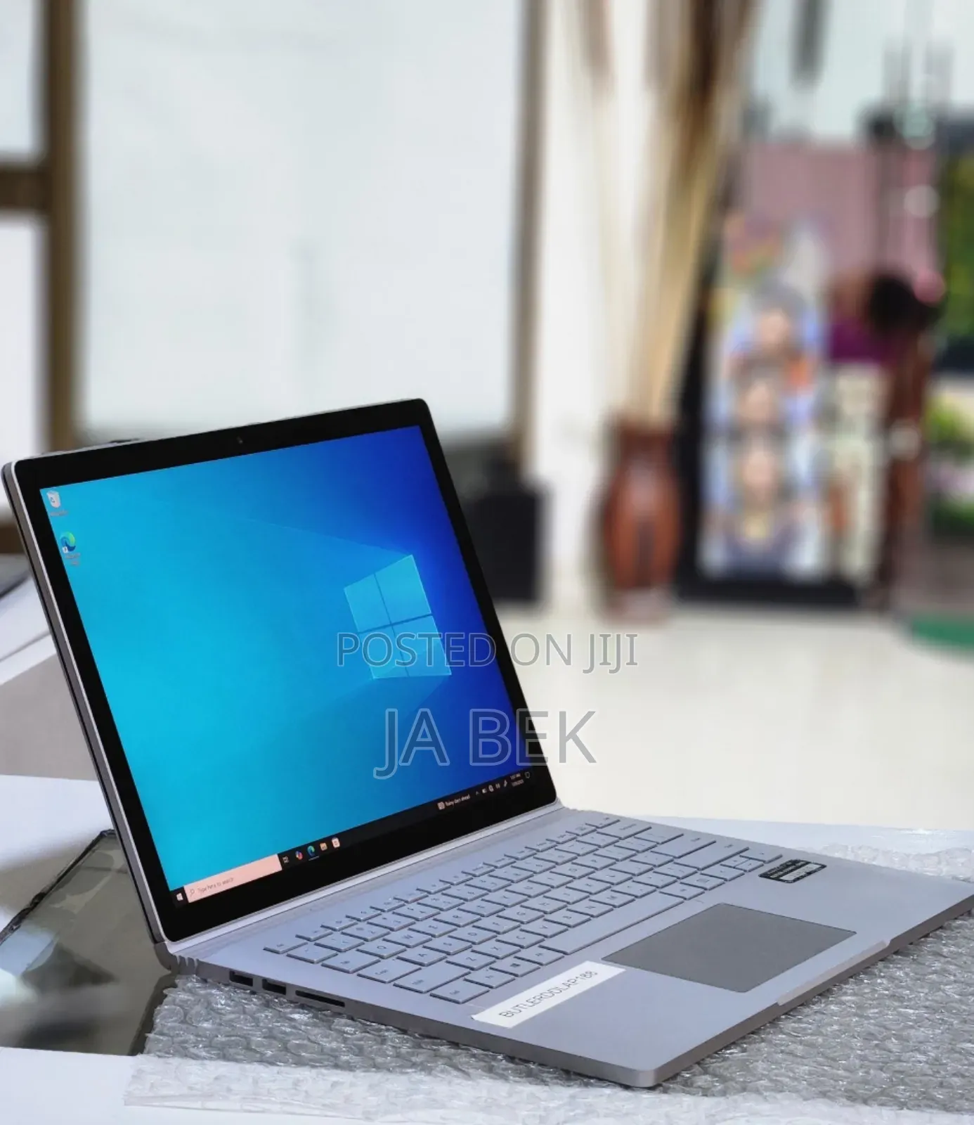 New Laptop Microsoft Surface Book 3 16GB Intel Core I7 SSD 256GB
