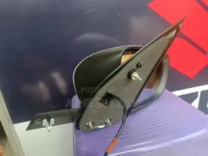 Suzuki Dzire Side Mirror (የጎን ስፖክዮ)