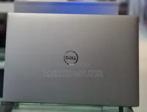 New Laptop Dell Precision 5570 16GB Intel Core I7 SSD 512GB