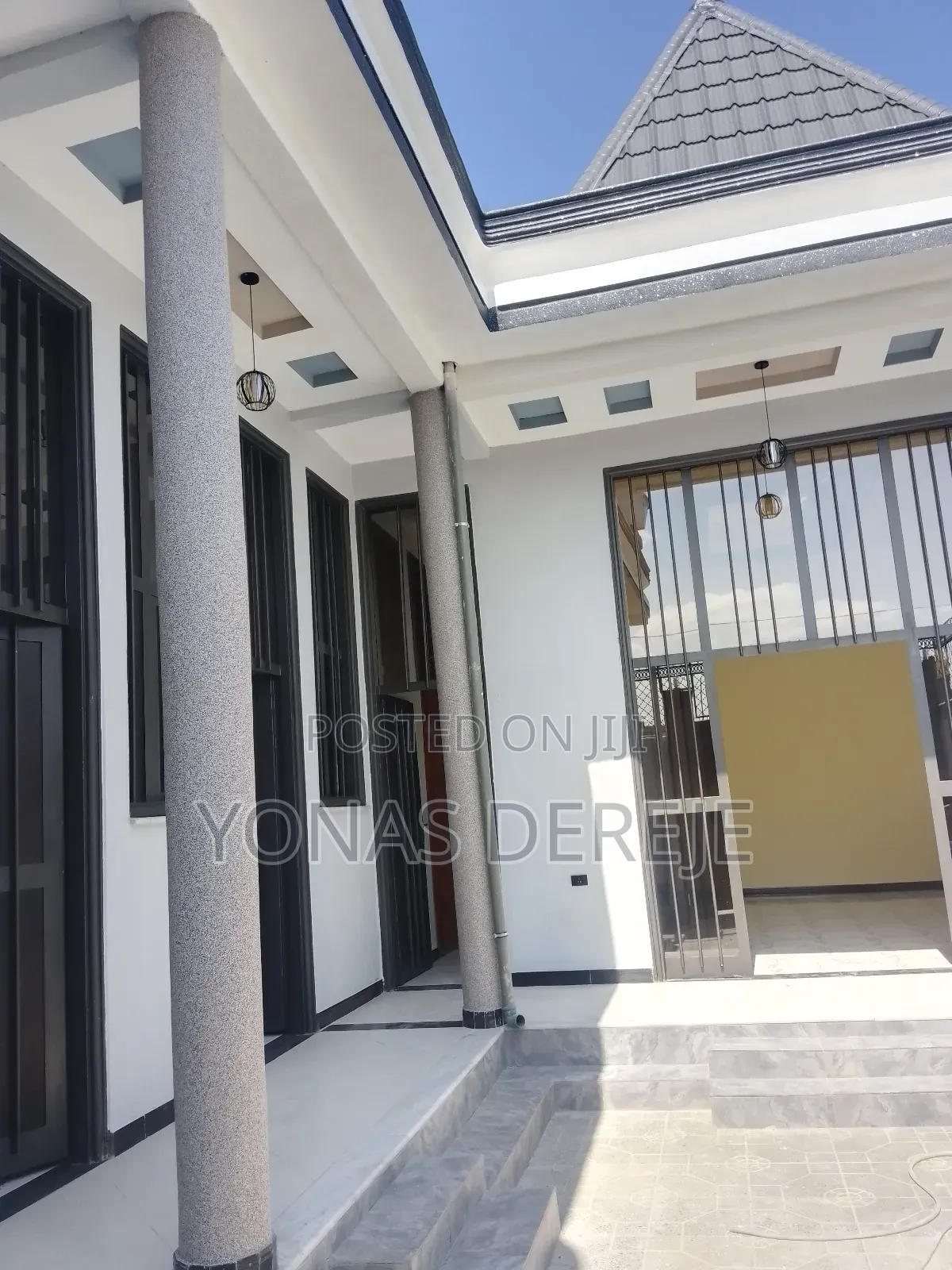 Furnished 6bdrm House in ዱከም, East Shewa for sale