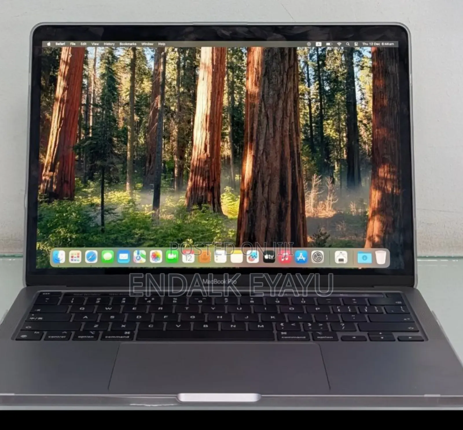 New Laptop Apple MacBook Pro 8GB Apple M2 SSD 256GB