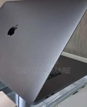 New Laptop Apple MacBook Pro 2019 32GB Intel Core I9 SSD 512GB